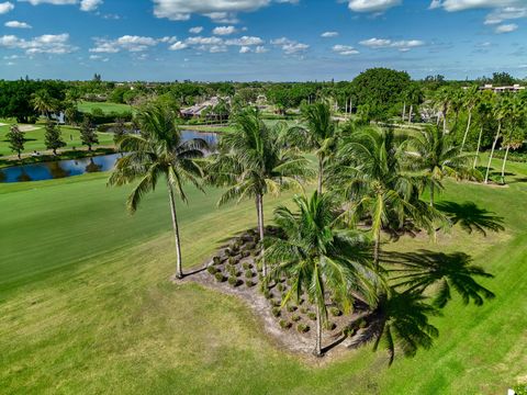 A home in Lake Worth