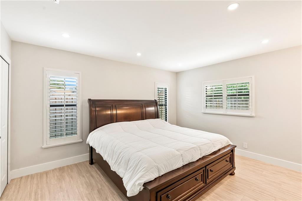 The Country III 85-38 B - Residential