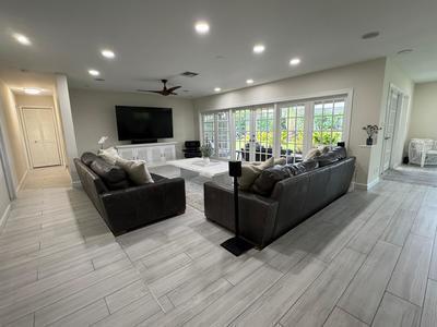 LAKEVIEW - Residential
