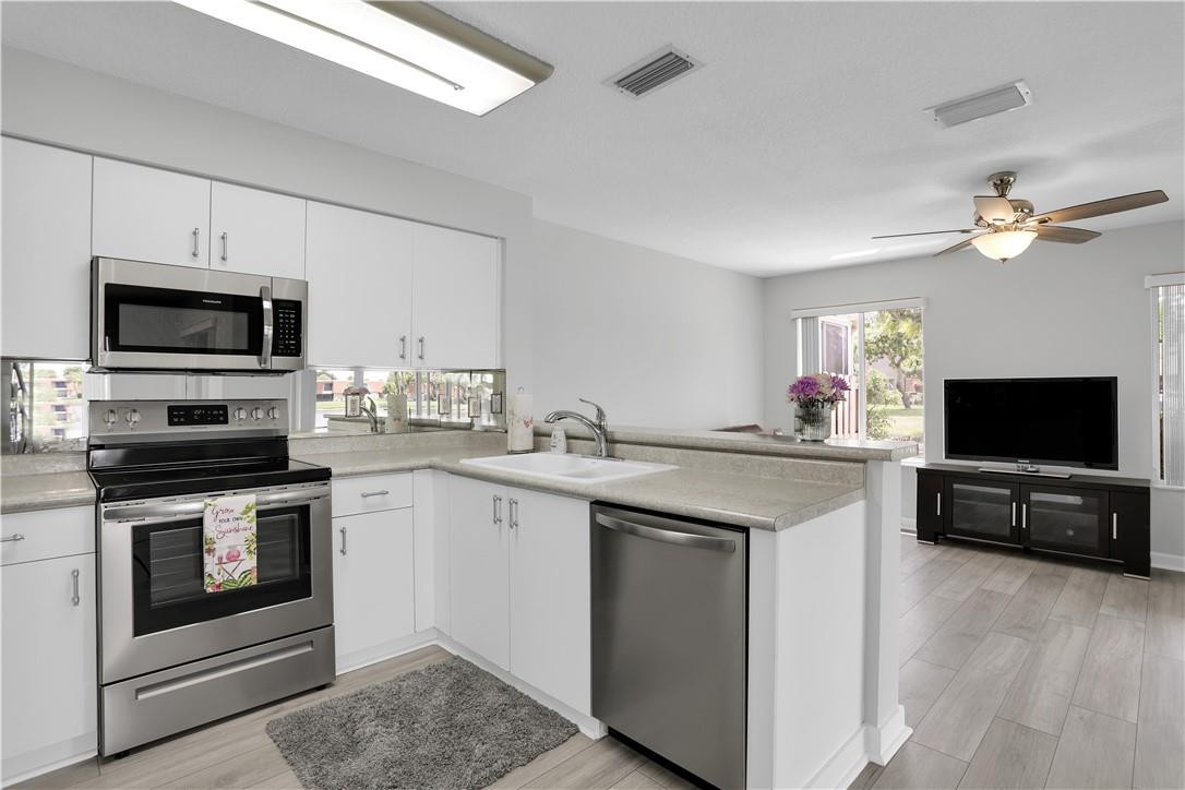 THE VILLAGE AT HARMONY LA - Residential