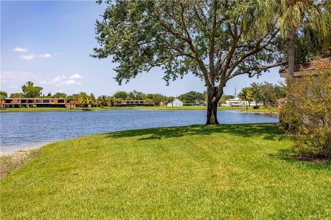 THE VILLAGE AT HARMONY LA - Residential