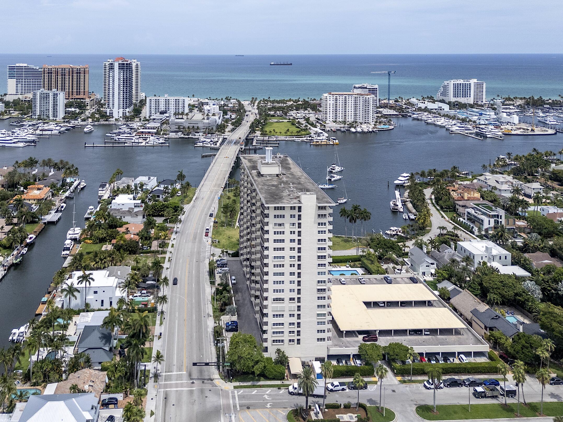 2500 E Las Olas Boulevard 1703