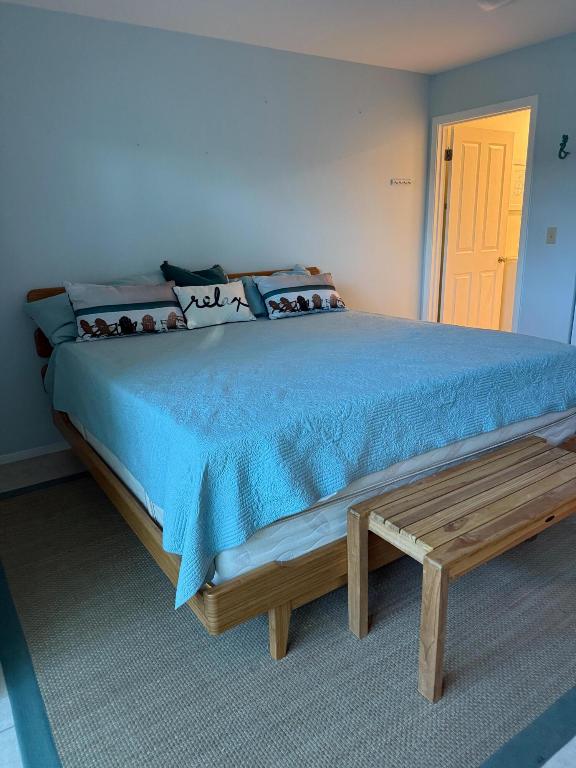 VISTA ROYALE PHASE IV BLDGS 83-111 - Residential