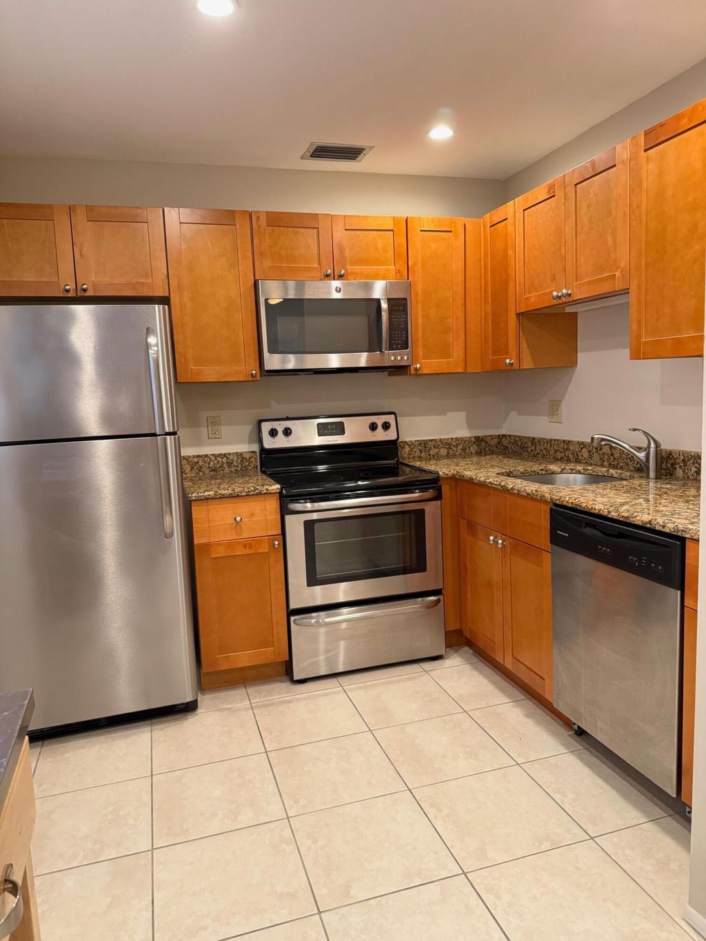 Photo of 41 Woodland Drive #102, Vero Beach, FL 32962 (MLS # R11156638)