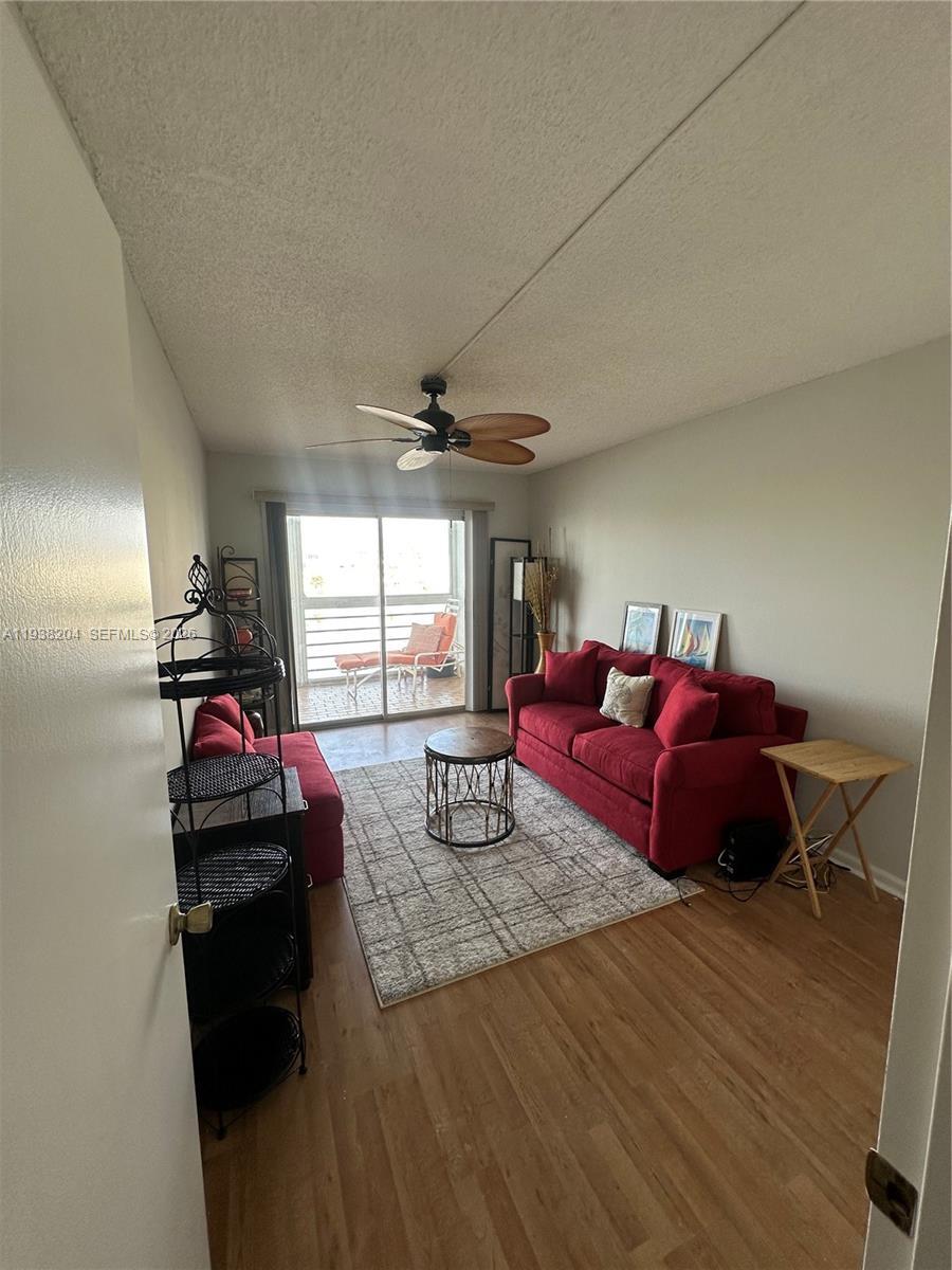 EXETER AT CENTURY VILLAGE CONDO - Residential Lease