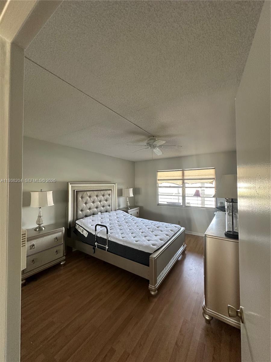 EXETER AT CENTURY VILLAGE CONDO - Residential Lease