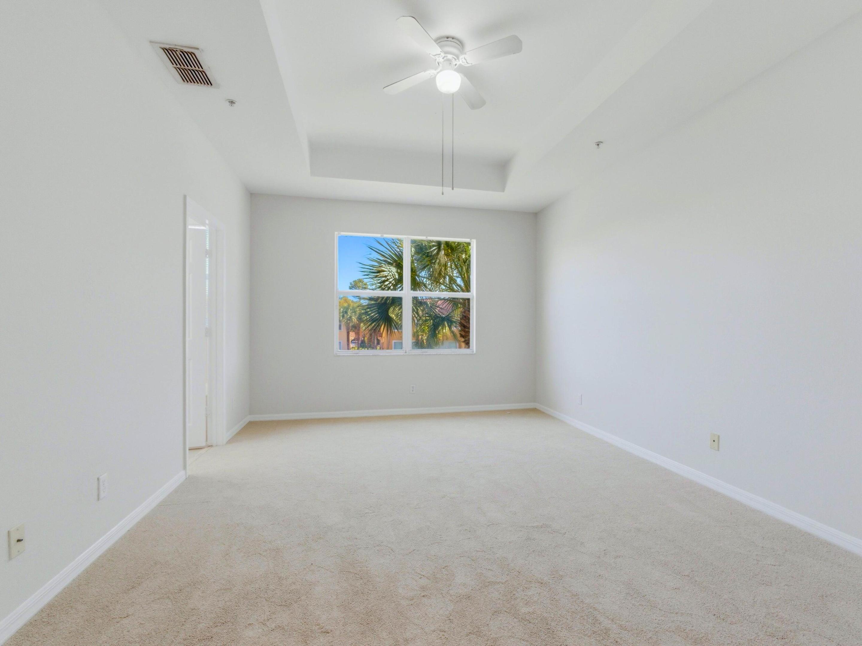 PIPERS CAY CONDO - Residential