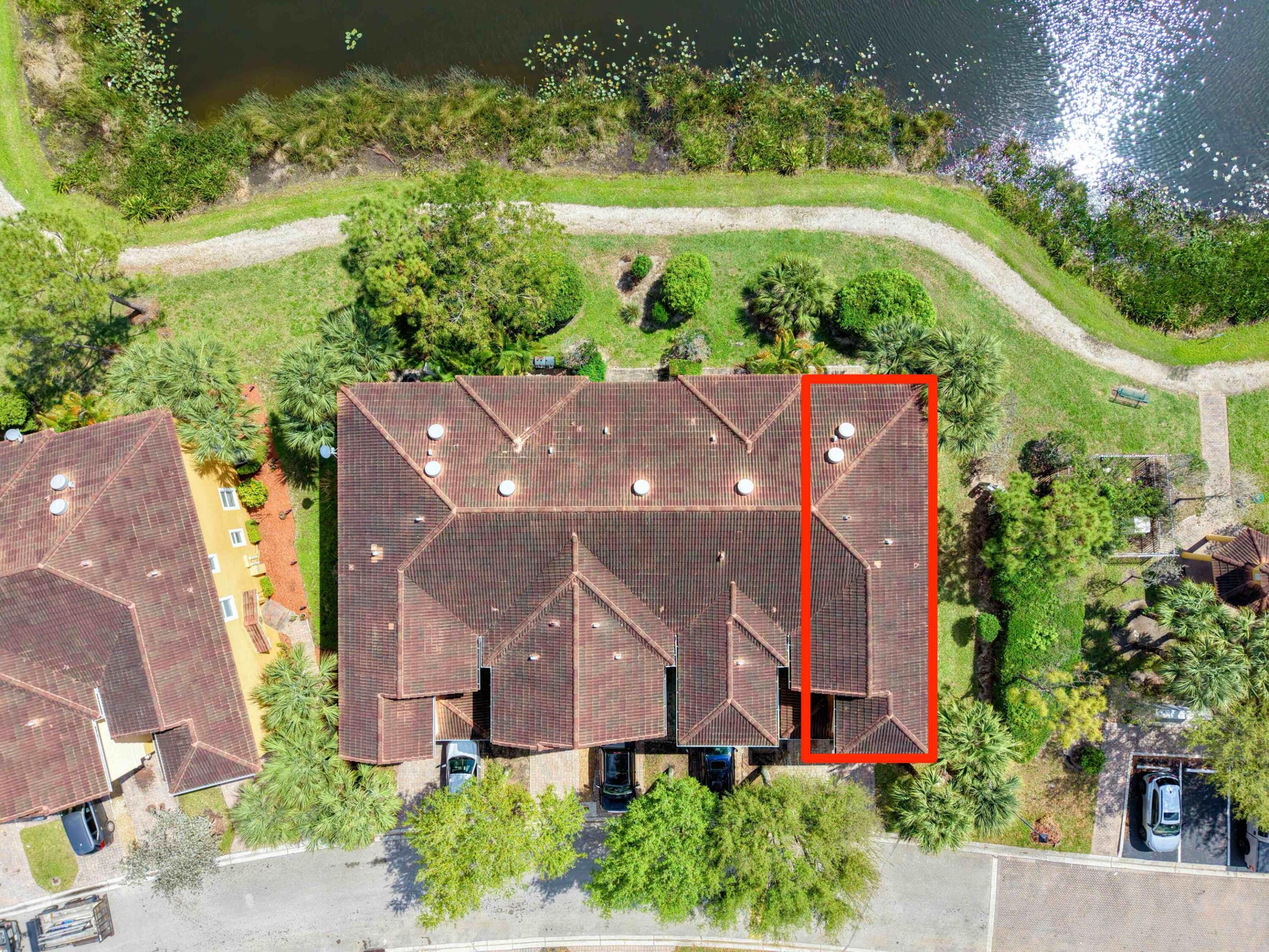 PIPERS CAY CONDO - Residential