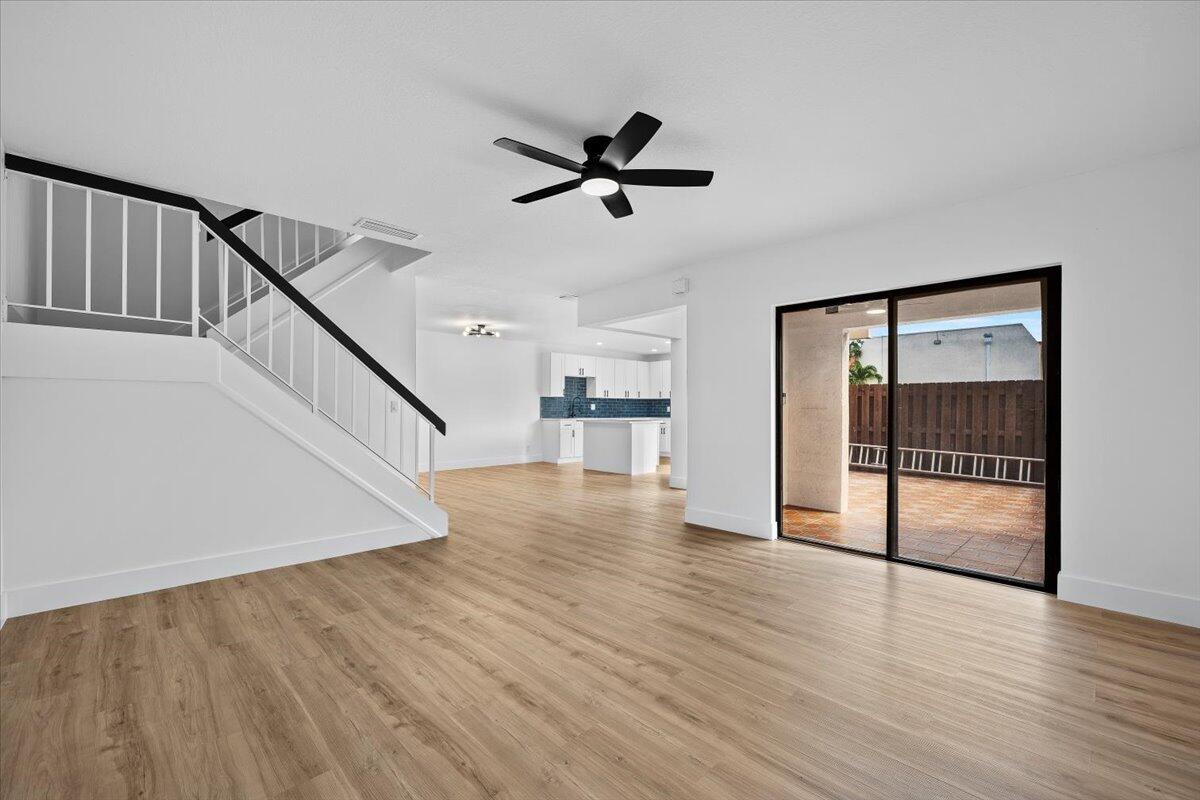 SEVEN SPRINGS 1 - Residential