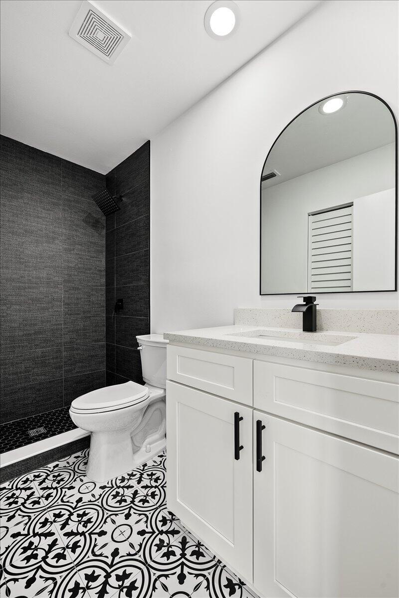 SEVEN SPRINGS 1 - Residential