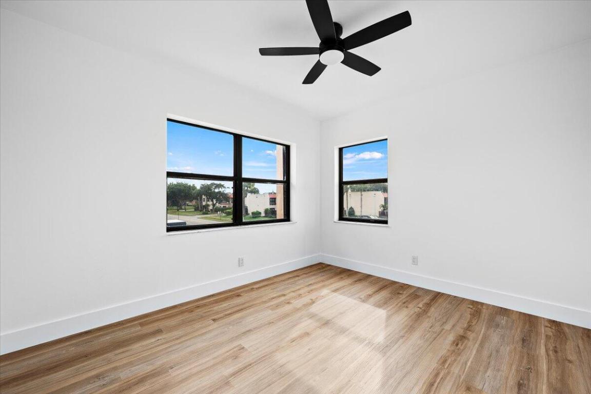 SEVEN SPRINGS 1 - Residential