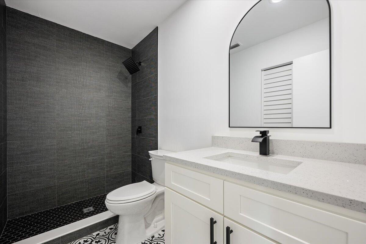 SEVEN SPRINGS 1 - Residential