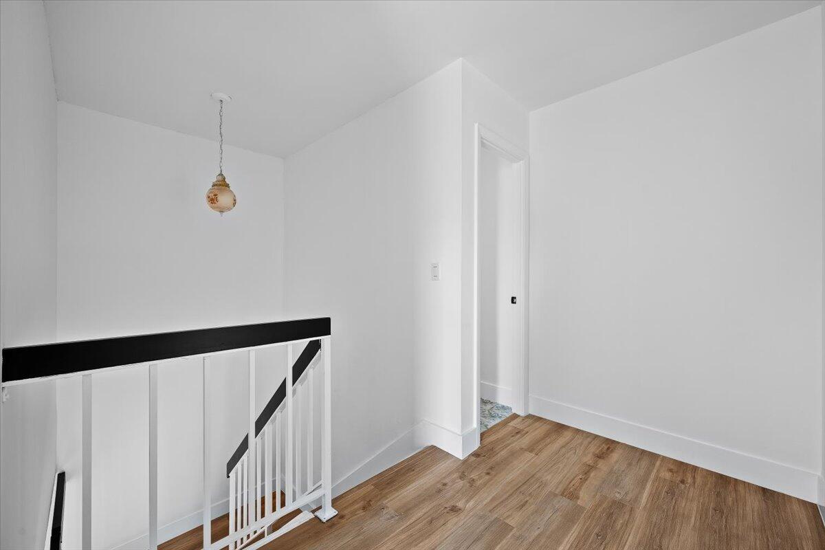 SEVEN SPRINGS 1 - Residential