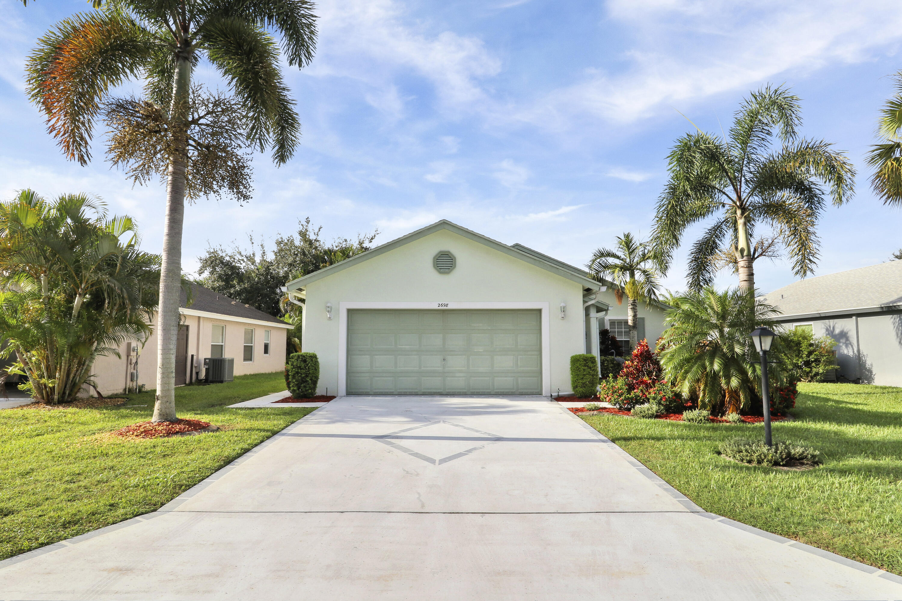 ST LUCIE FALLS (AKA RIVER FOREST) - Residential Lease