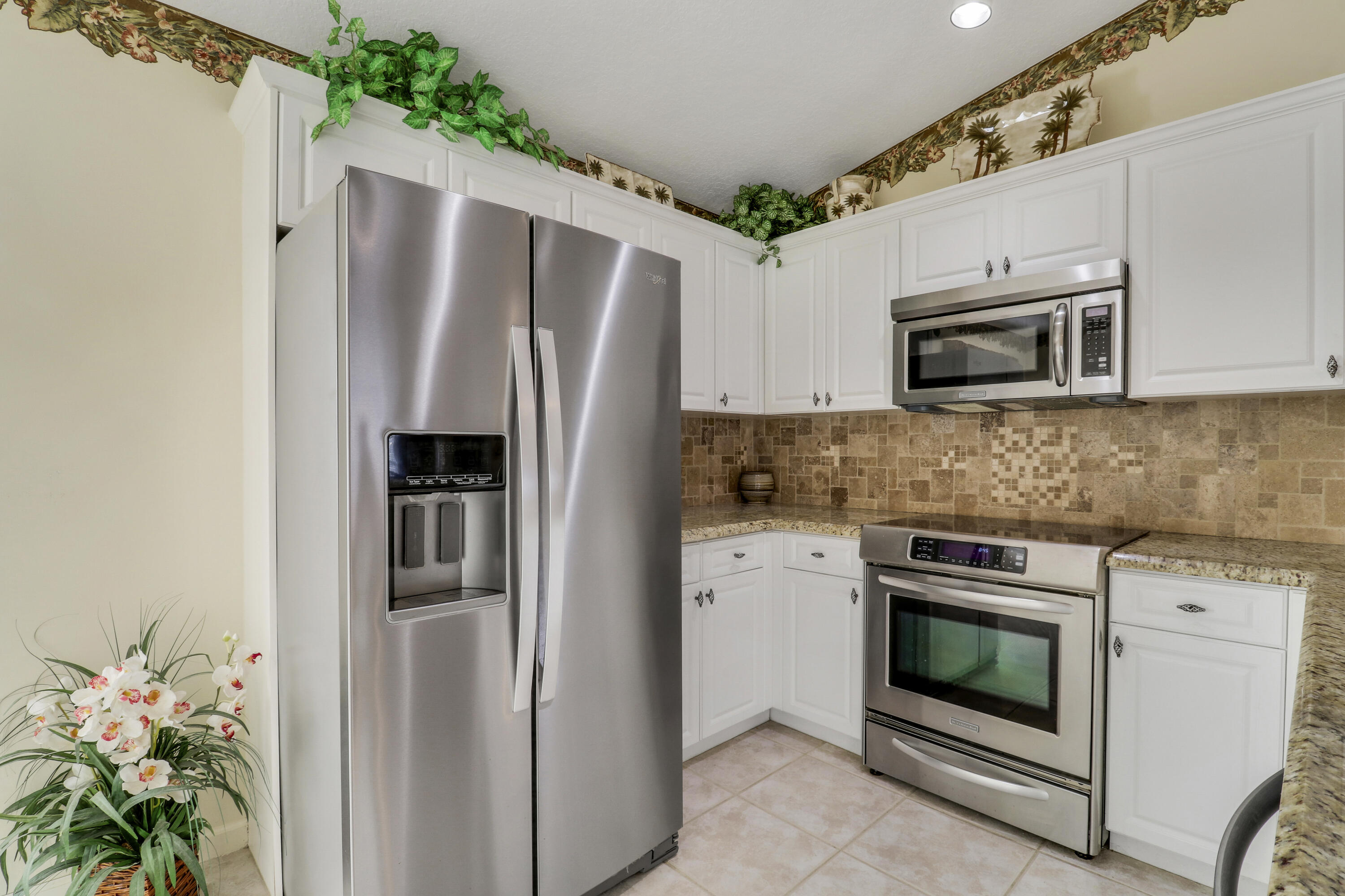 ST LUCIE FALLS (AKA RIVER FOREST) - Residential Lease