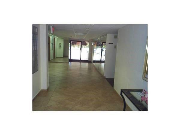 210 172nd St 532