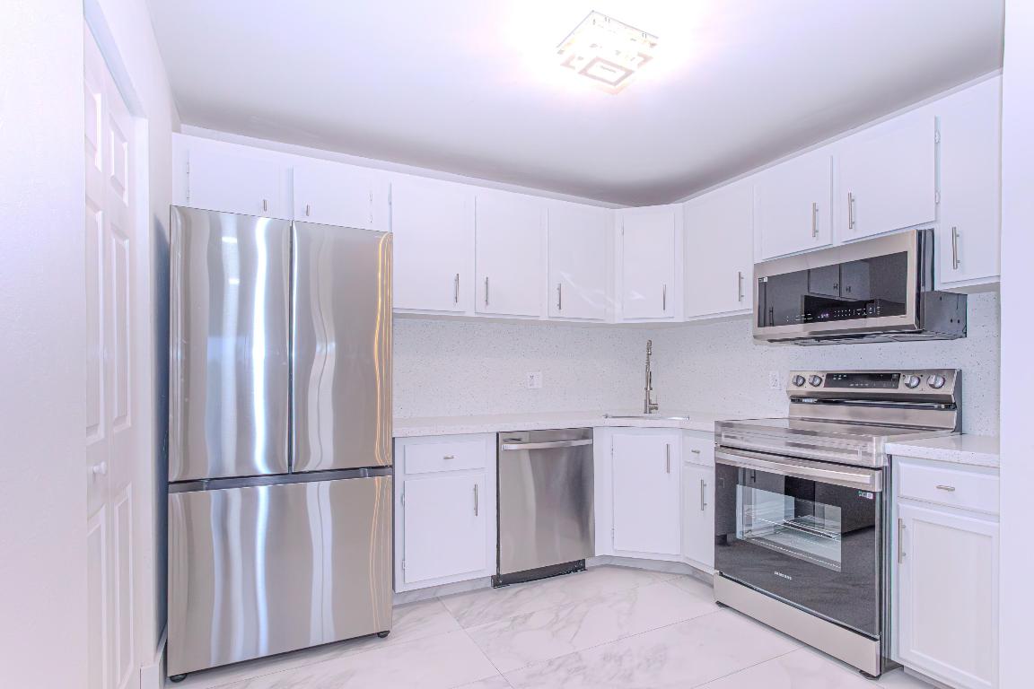 PINE RIDGE NORTH I CONDO - Residential