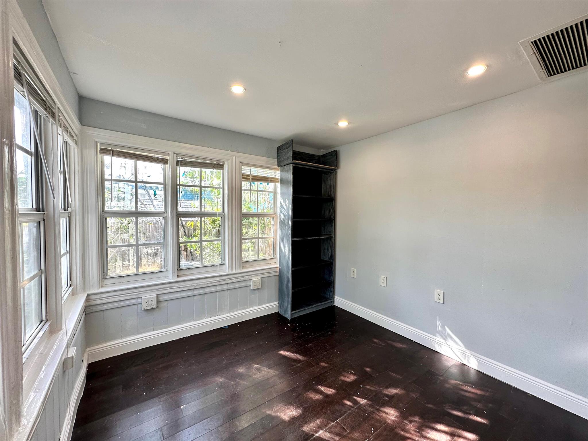 LAKE WORTH TOWN OF - Residential Lease