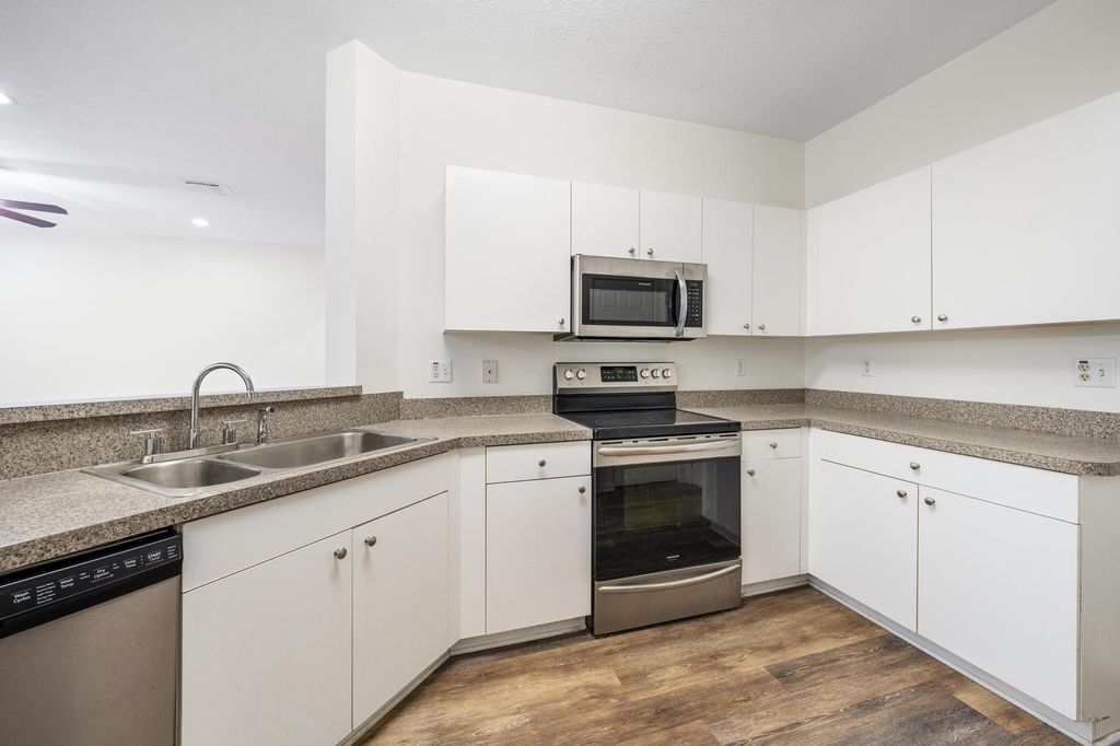 Photo of 9091 Villa Palma Lane, Palm Beach Gardens, FL 33418 (MLS # B26022839)