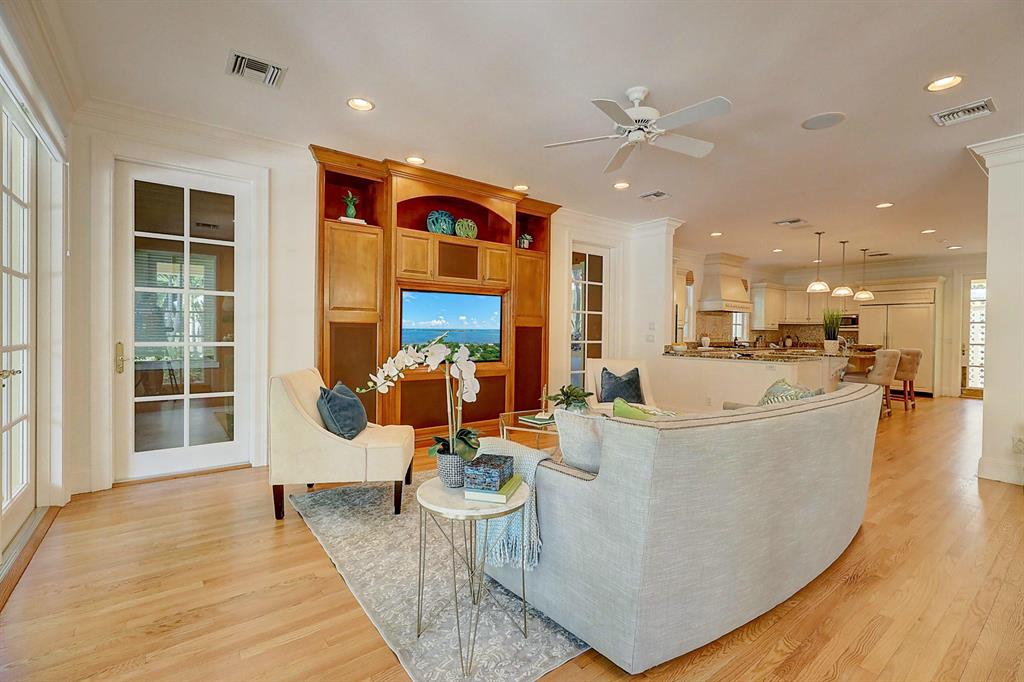 MELODY HILL - Residential