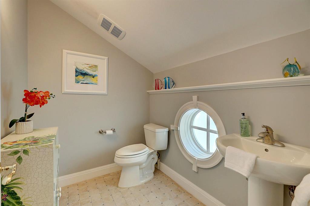 MELODY HILL - Residential