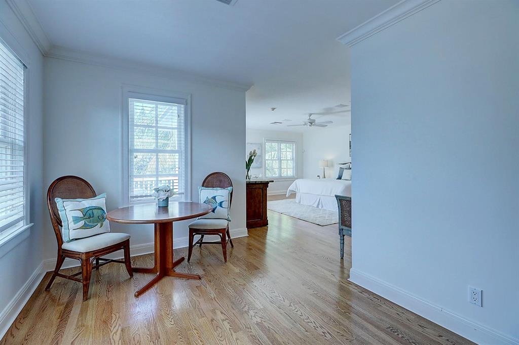 MELODY HILL - Residential