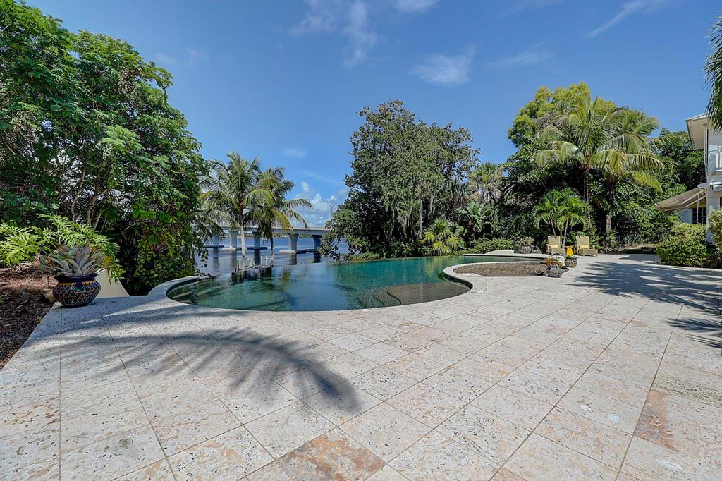 MELODY HILL - Residential