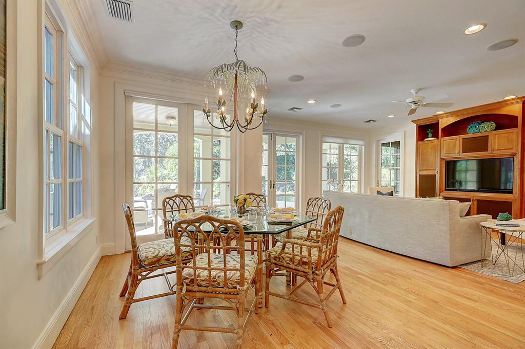 MELODY HILL - Residential