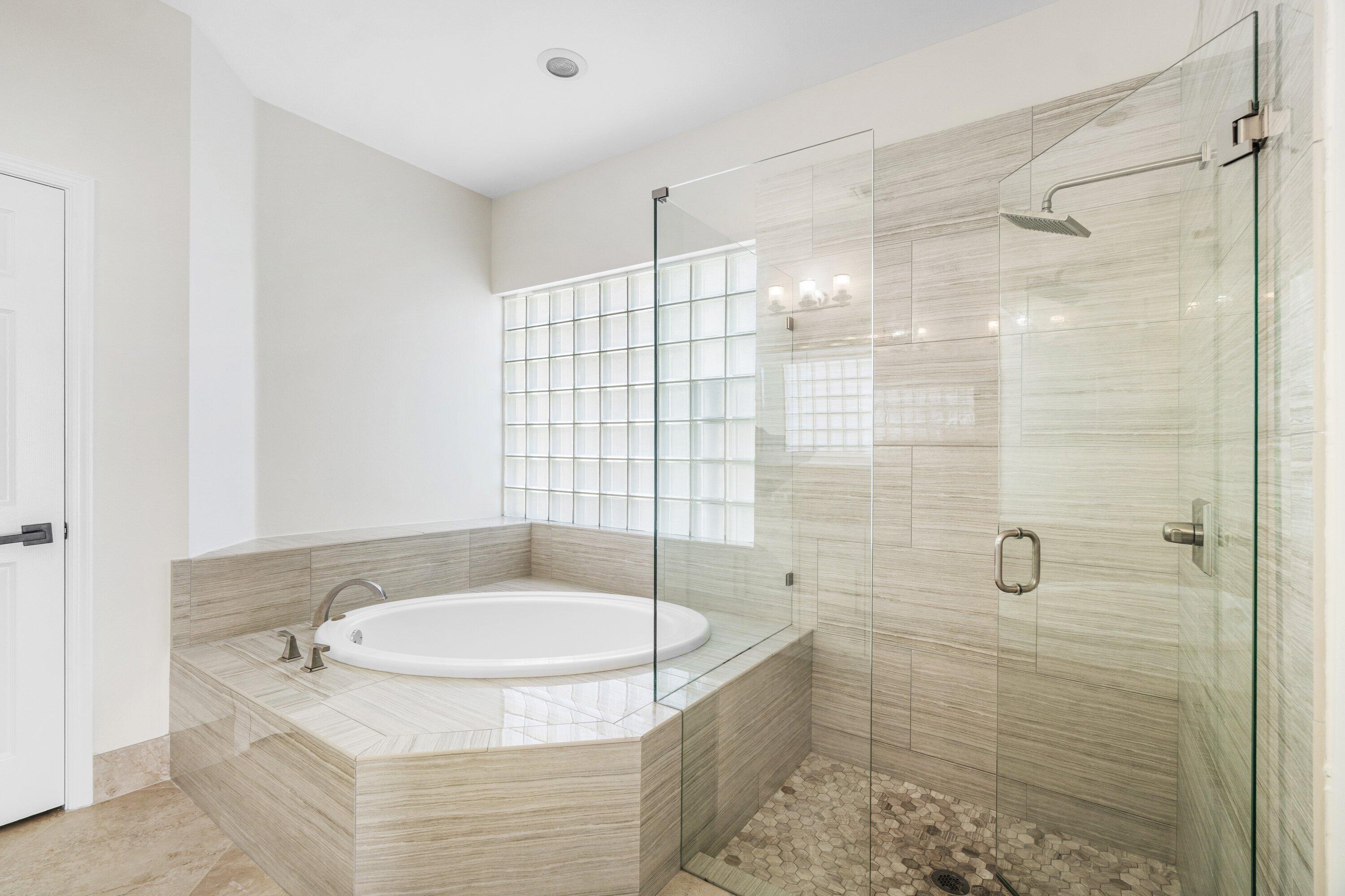 LAKES AT BOCA RATON PAR K - Residential