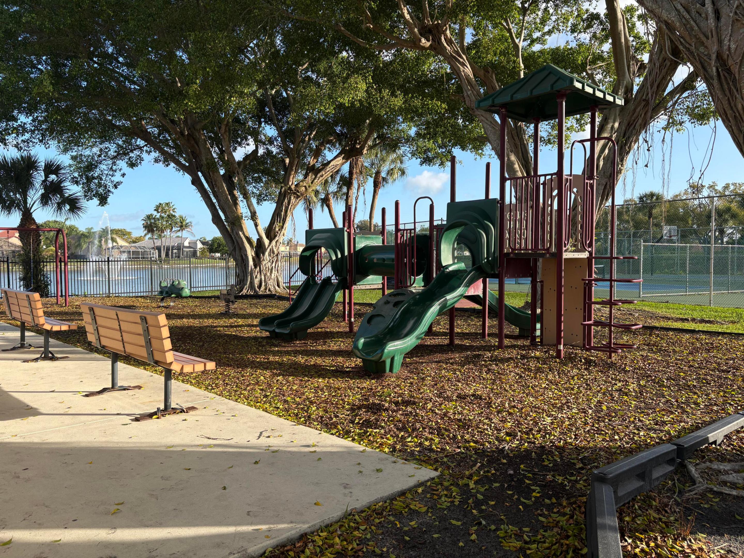 LAKES AT BOCA RATON PAR K - Residential