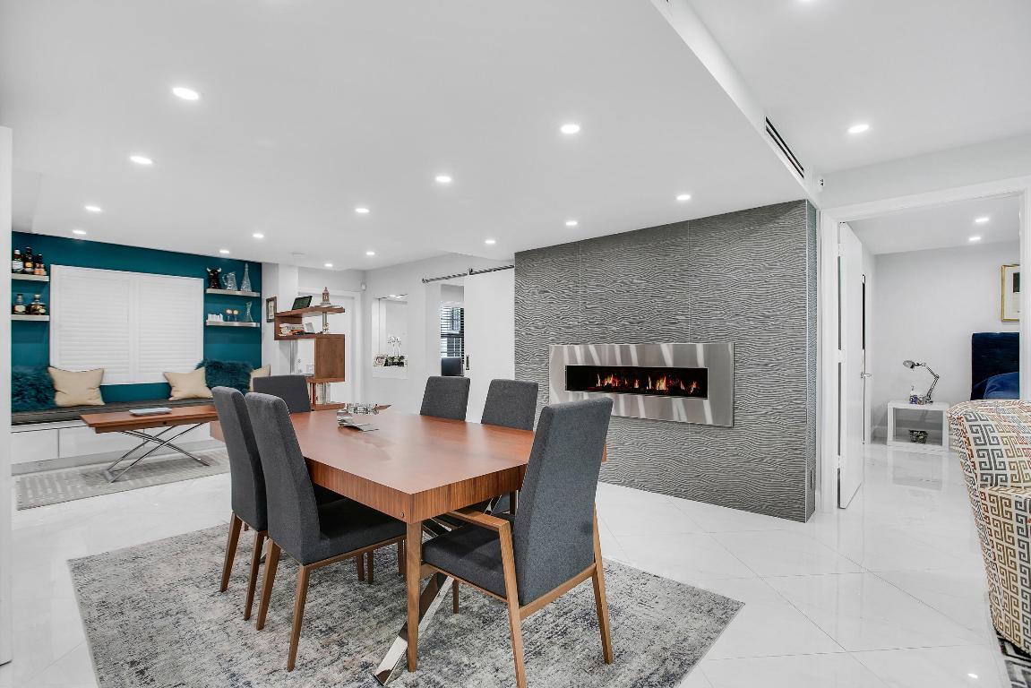 501 SW 11th Place 317