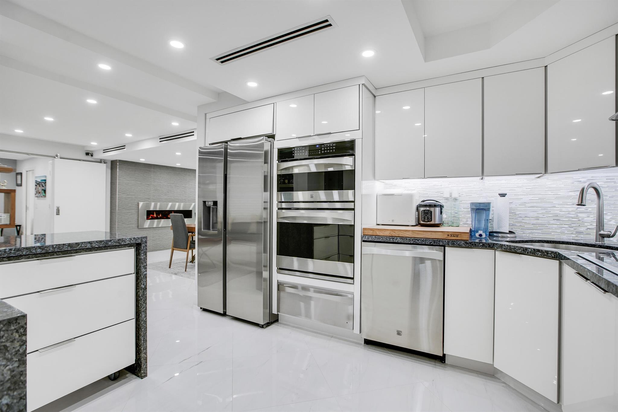 CORINTHIAN GARDENS INC CO - Residential