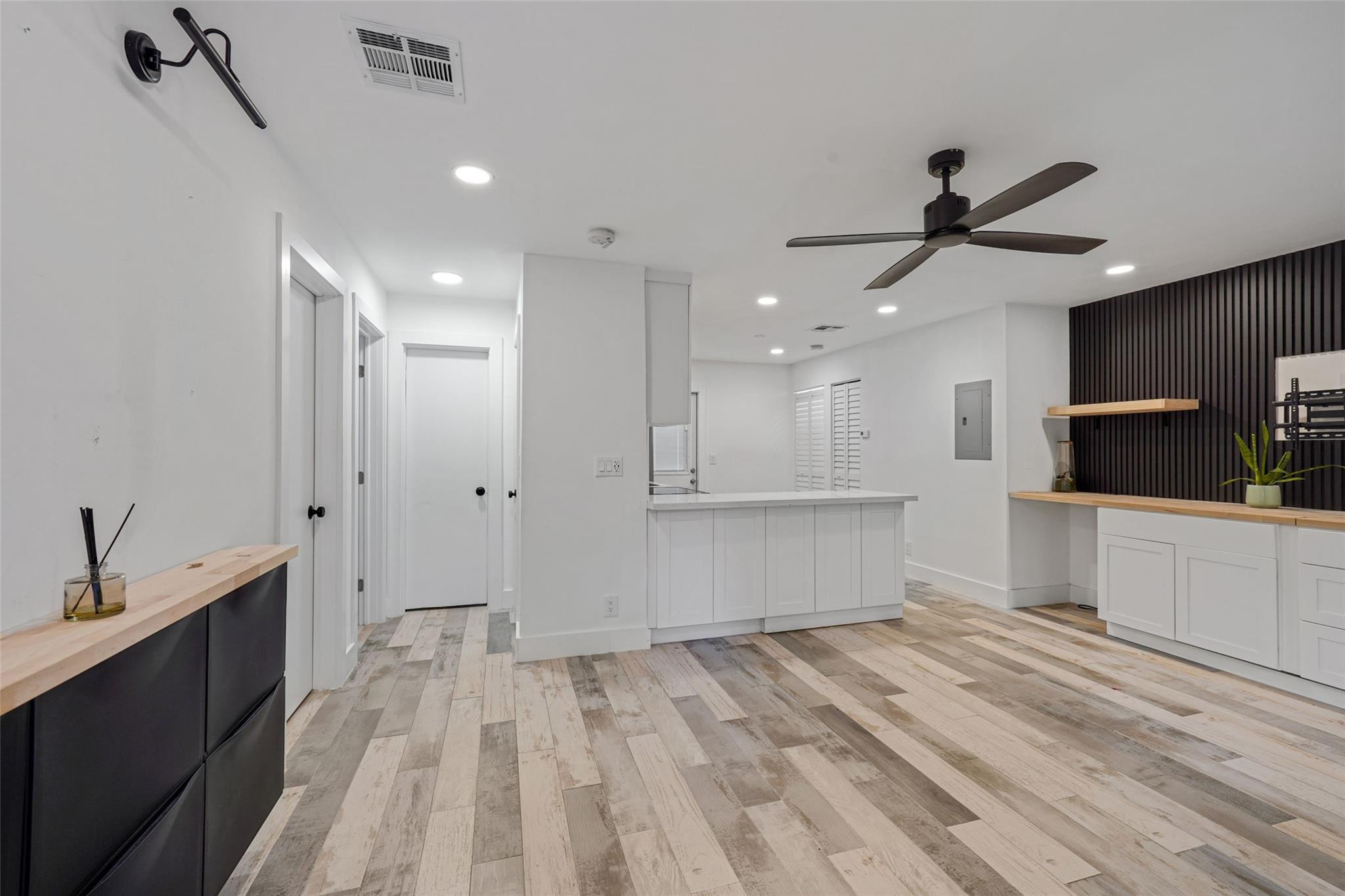 CLAIR LAKE - Residential Lease