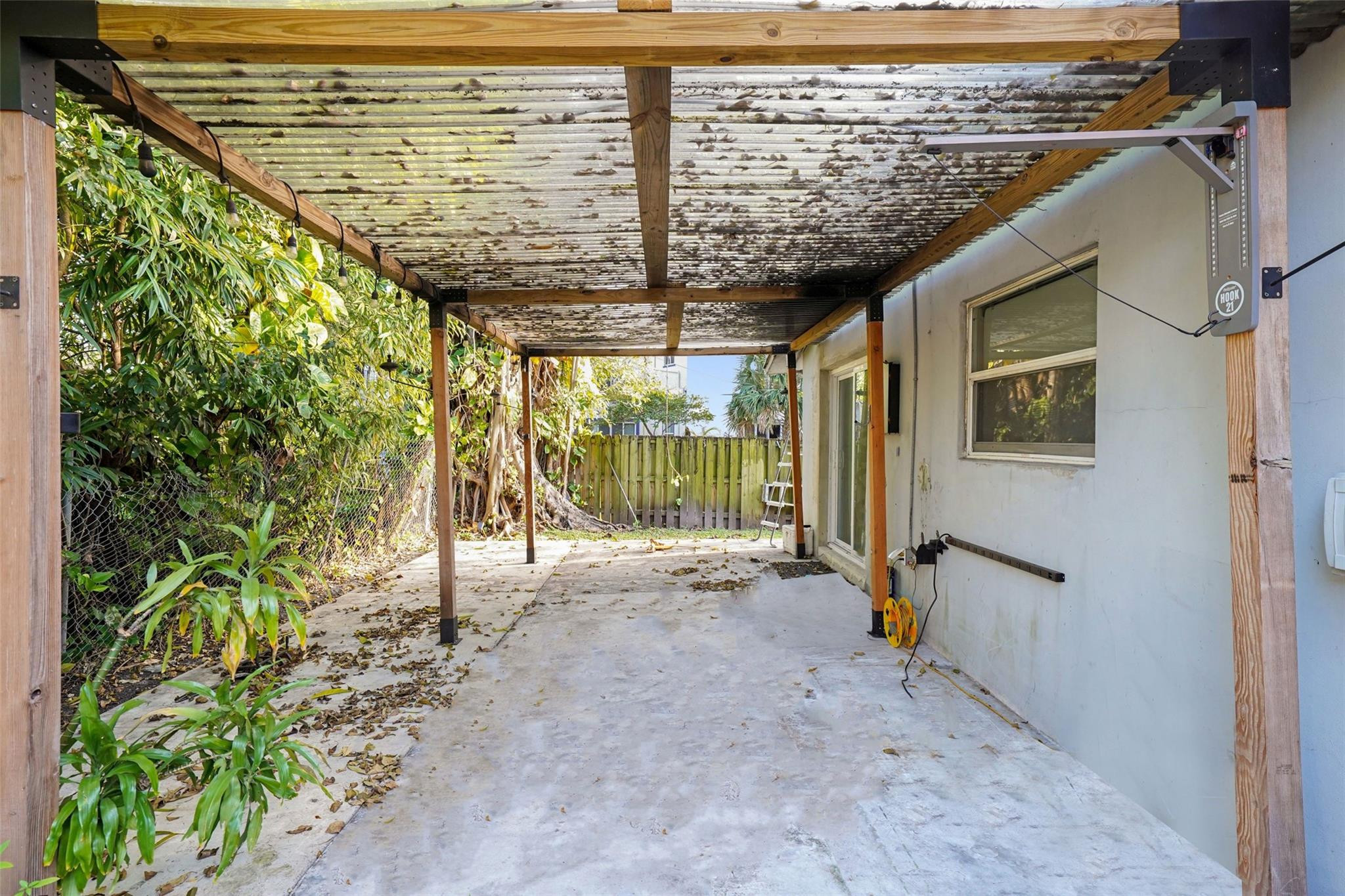 CLAIR LAKE - Residential Lease