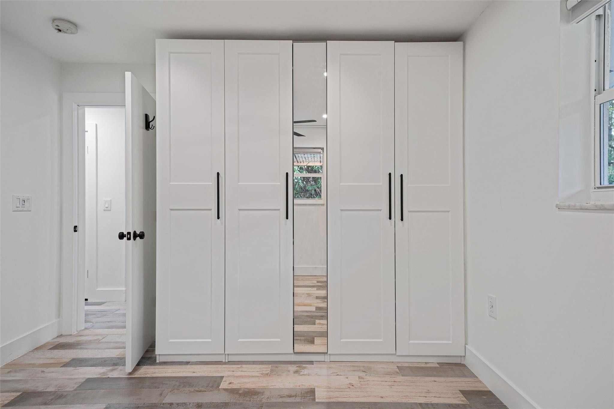 CLAIR LAKE - Residential Lease