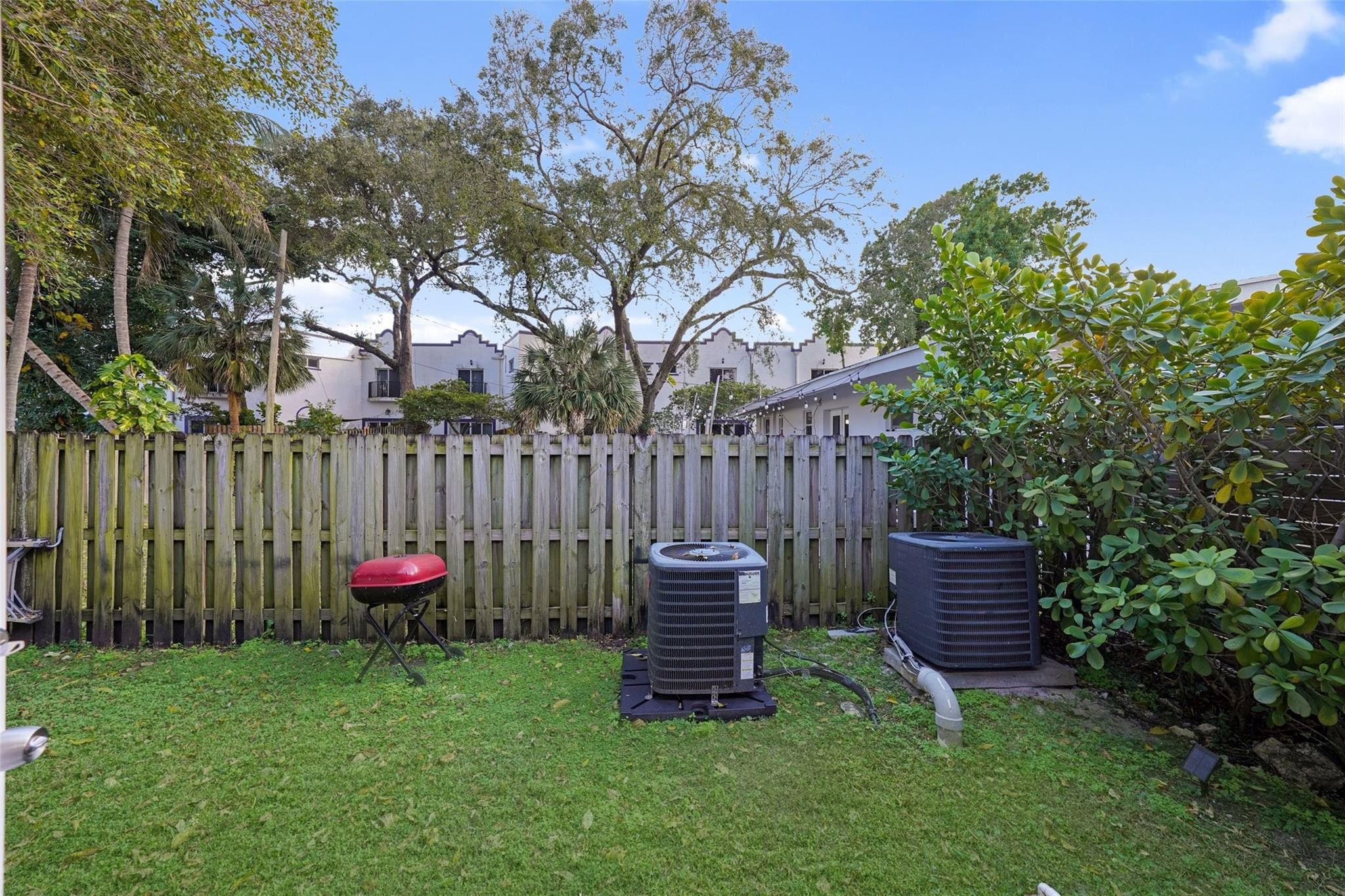 CLAIR LAKE - Residential Lease