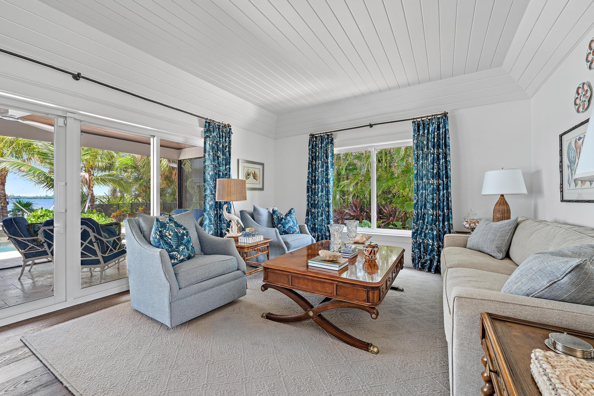 Joes Point - Residential