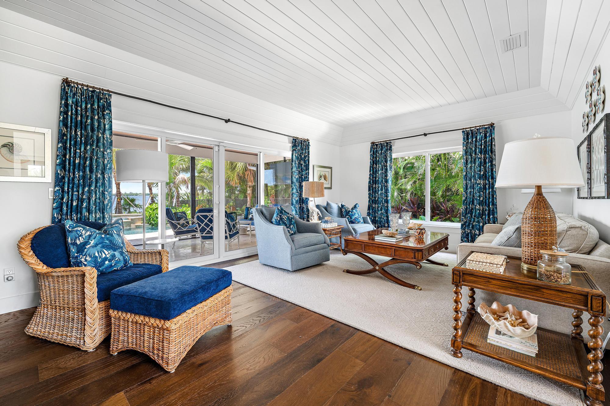 Joes Point - Residential