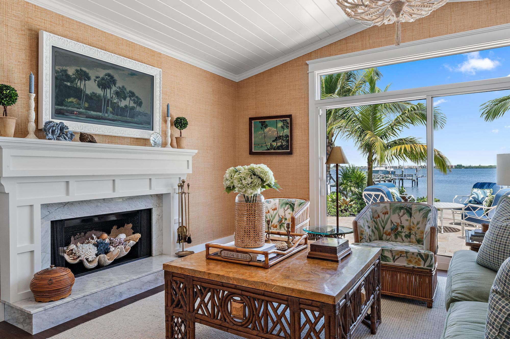 Joes Point - Residential