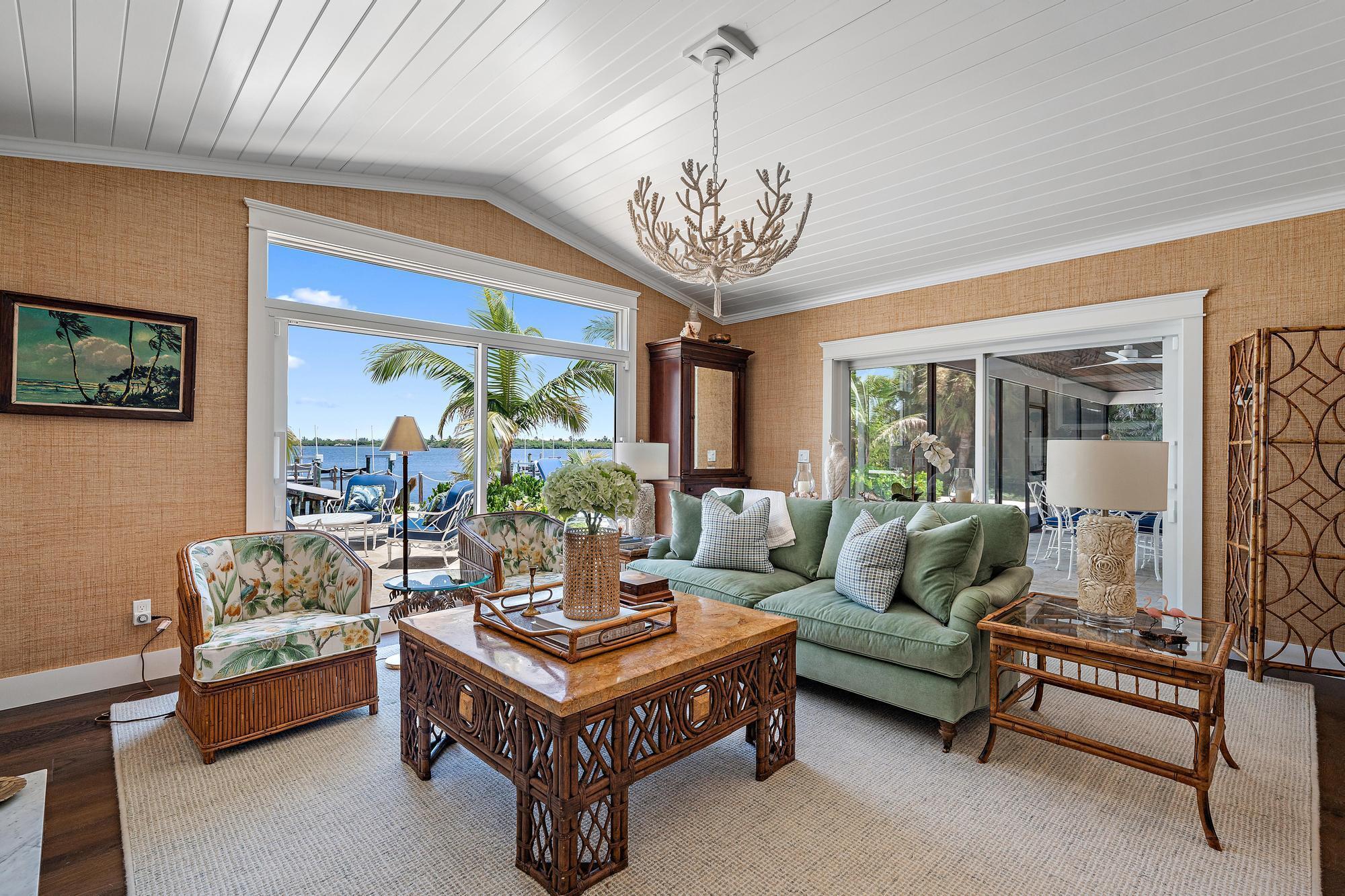 Joes Point - Residential