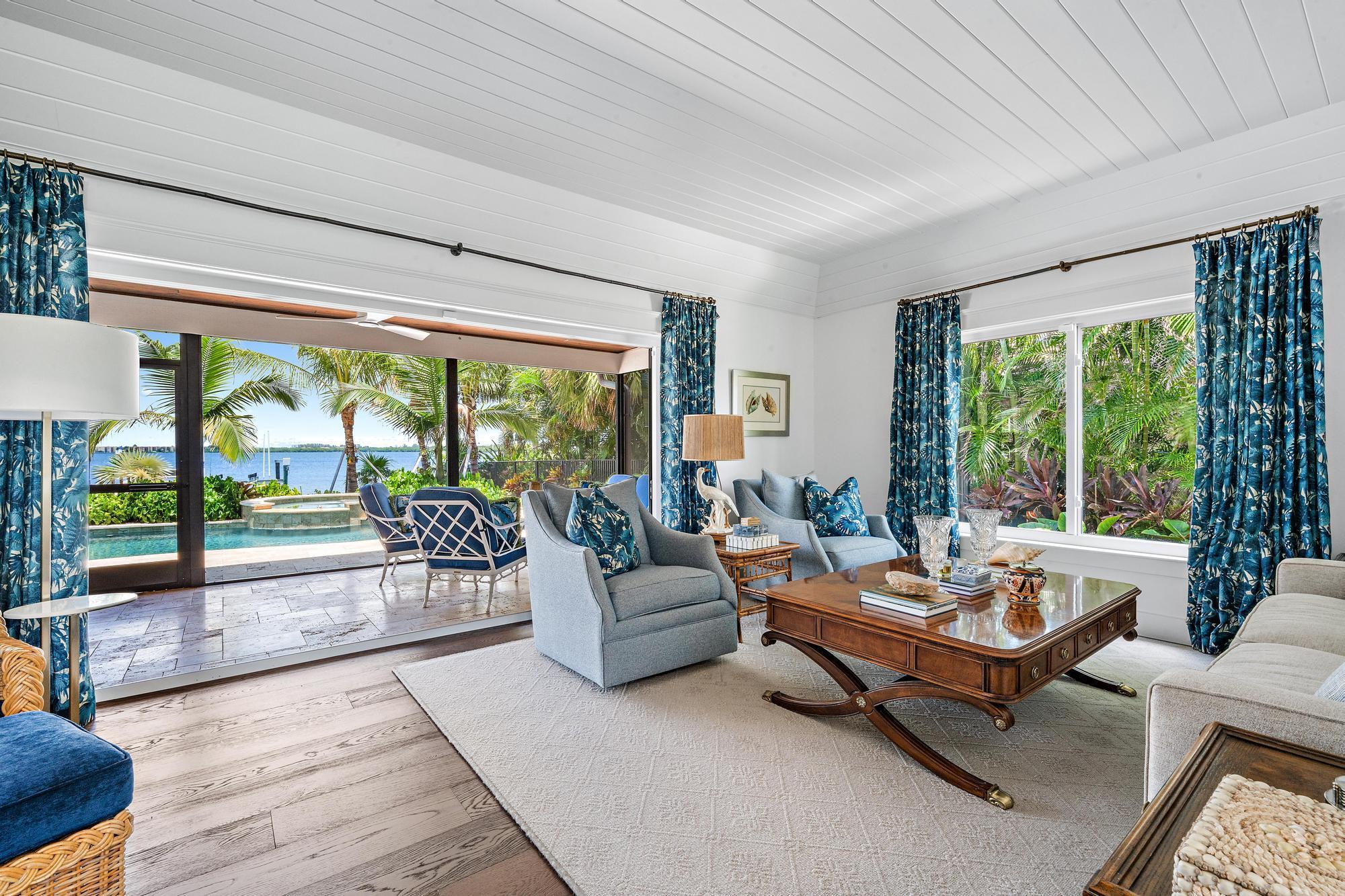 Joes Point - Residential