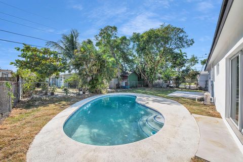 A home in Oakland Park