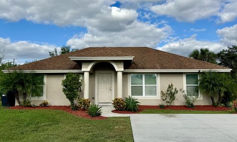 A home in Okeechobee