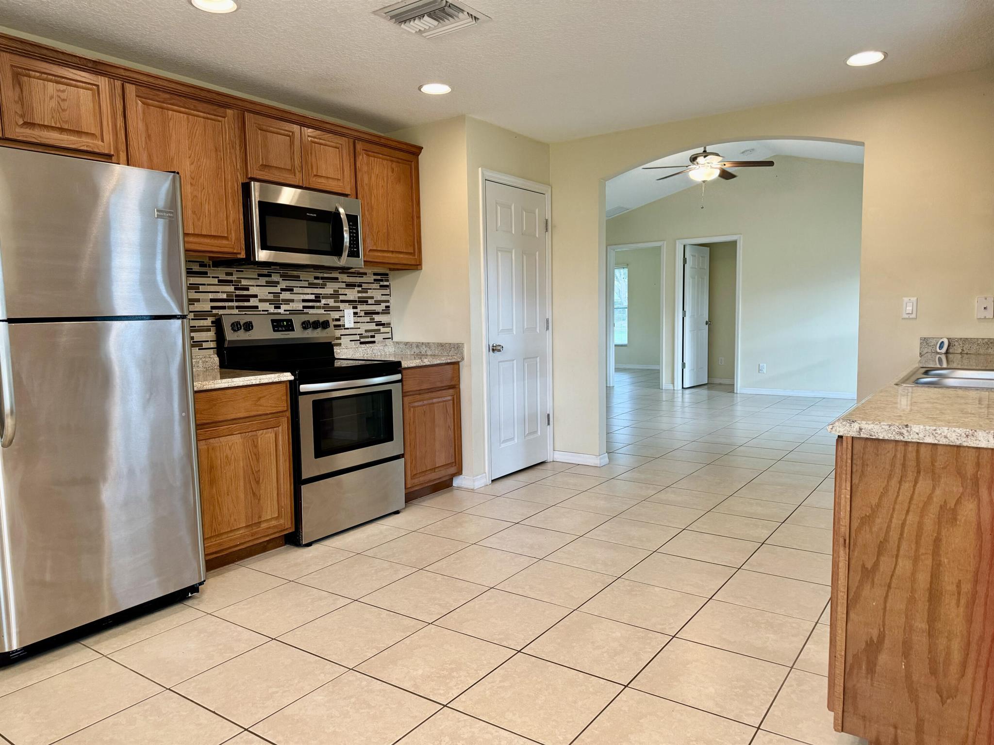 OKEECHOBEE HAMMOCK SEC 1 - Residential