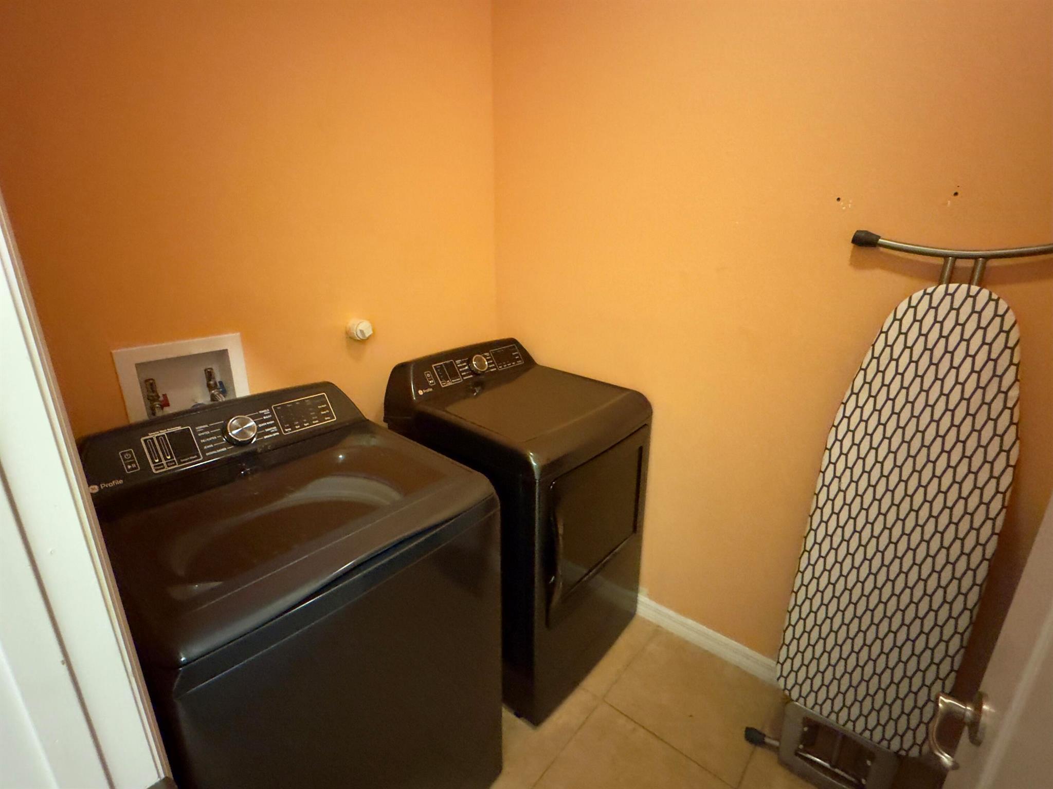 PORT ST LUCIE SECTION 22 - Residential Lease