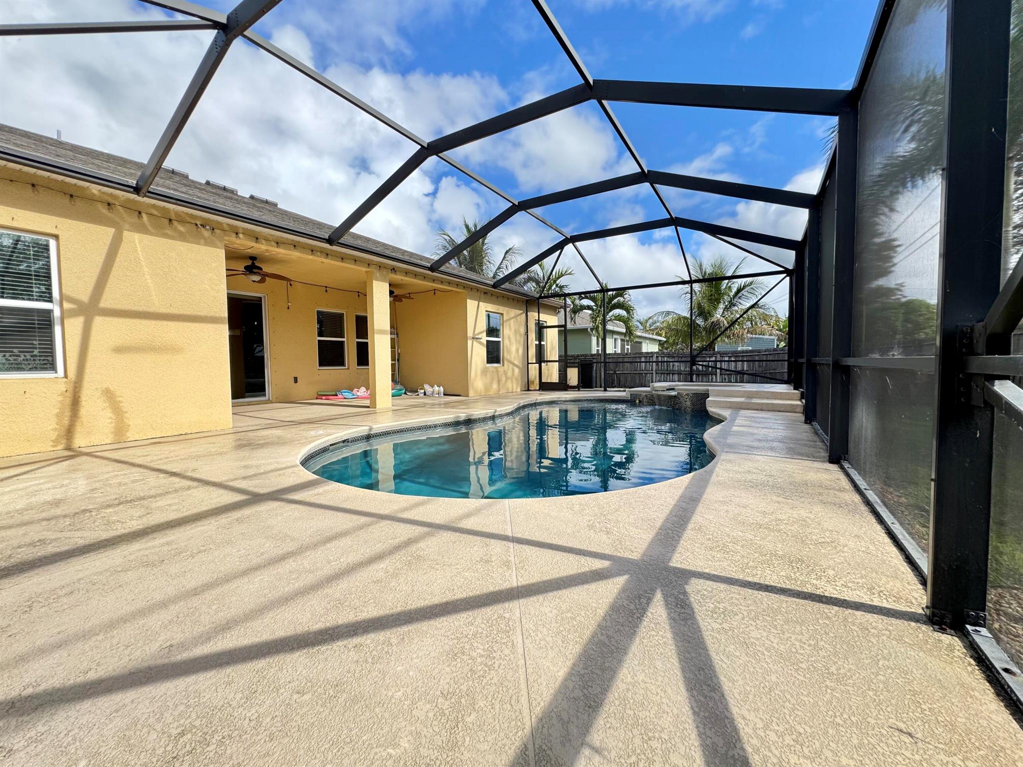 PORT ST LUCIE SECTION 22 - Residential Lease