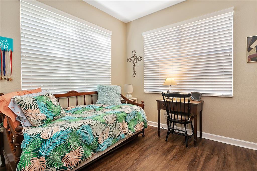 Cypress Pointe - Residential