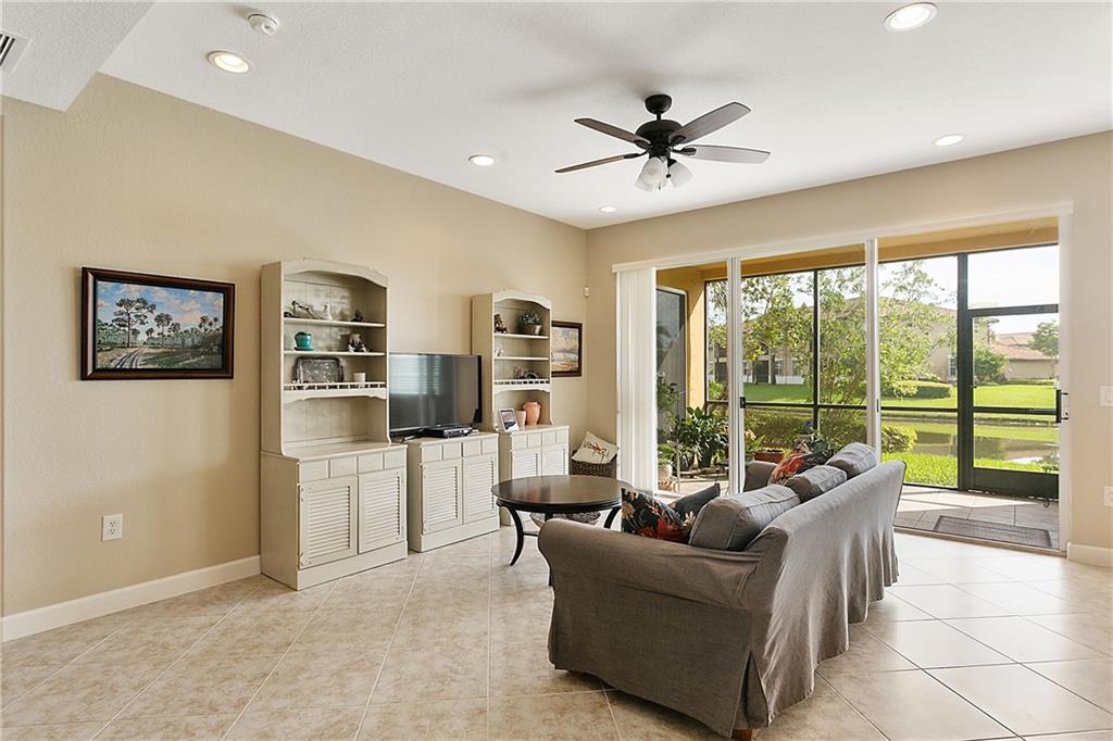 Cypress Pointe - Residential