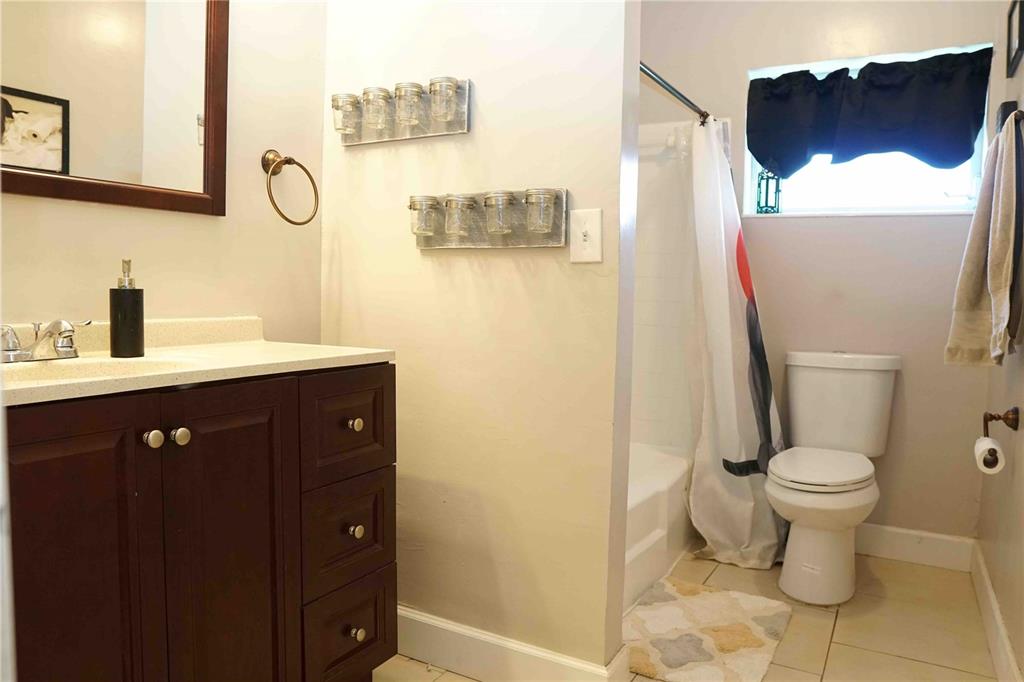 TAMARAC HILLS 3RD SEC - Residential