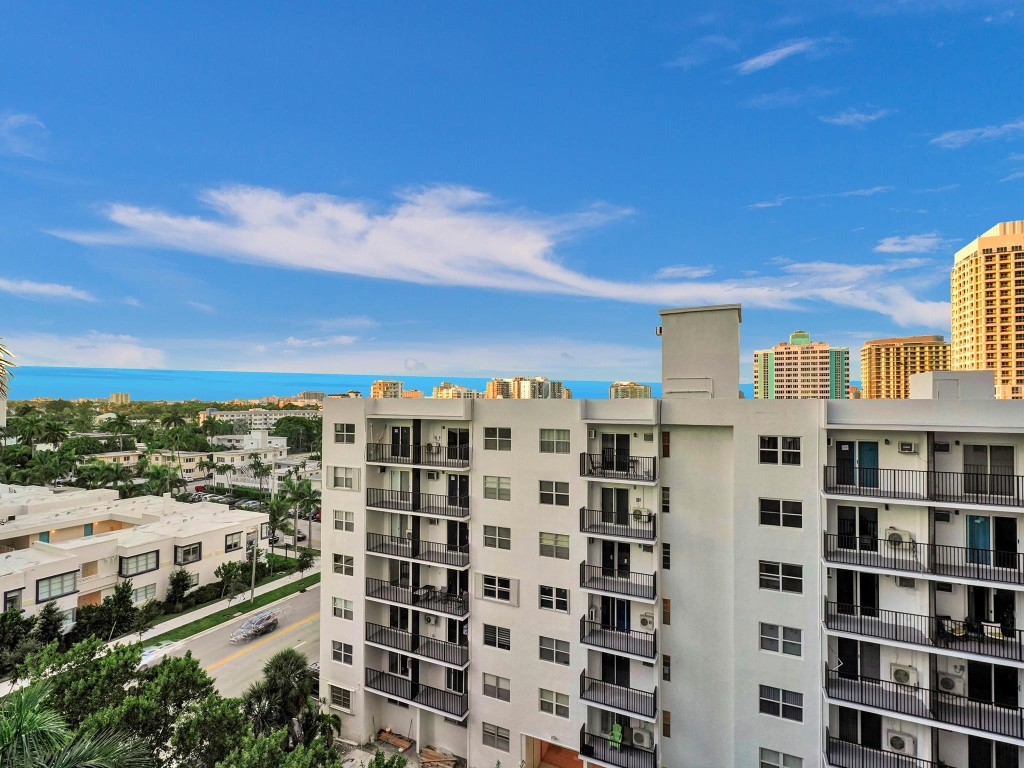 3101 Bayshore Drive 602